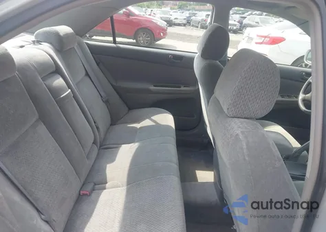 2002 Toyota Camry Le из США, поврежденный, VIN 4T1BE32K82U066376